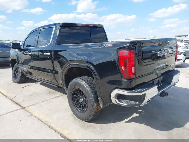 GMC Sierra 1500 4wd  Short Box Slt