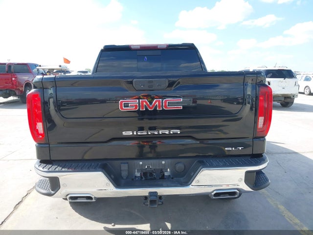GMC Sierra 1500 4wd  Short Box Slt