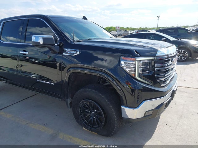 GMC Sierra 1500 4wd  Short Box Slt