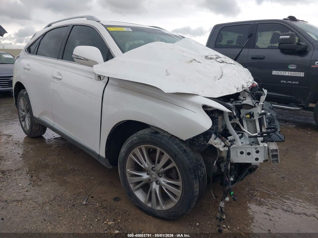 Salvage Lexus RX Image