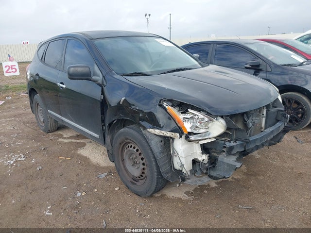 Salvage Nissan Rogue Image