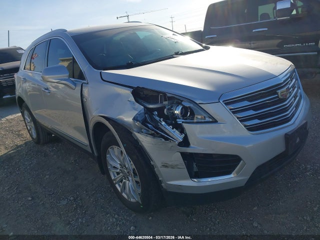 Salvage Cadillac XT5 Image