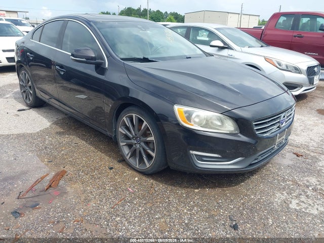 Salvage Volvo S60 Image