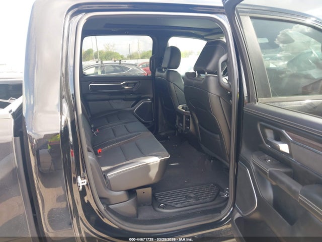 Ram 1500 Laramie  4x4 5'7 Box