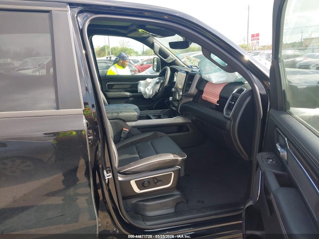 Ram 1500 Laramie  4x4 5'7 Box