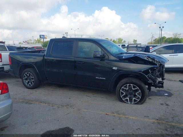 Ram 1500 Laramie  4x4 5'7 Box