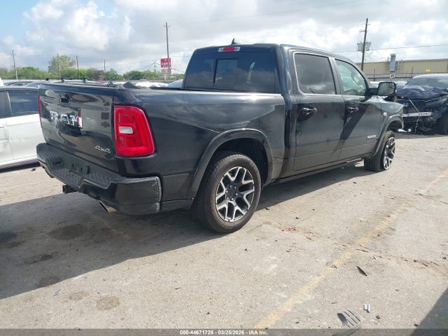Ram 1500 Laramie  4x4 5'7 Box