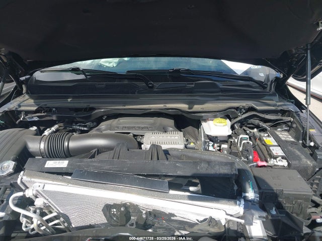 Ram 1500 Laramie  4x4 5'7 Box