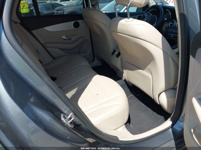 Mercedes-Benz GLC Suv