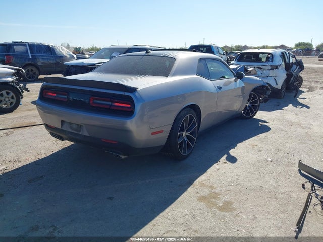 Dodge Challenger 392 Hemi Scat Pack Shaker
