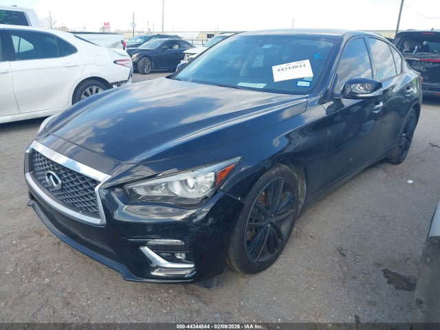 INFINITI Q50 3.0t Luxe