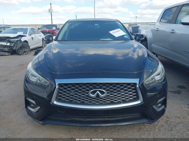 INFINITI Q50 3.0t Luxe