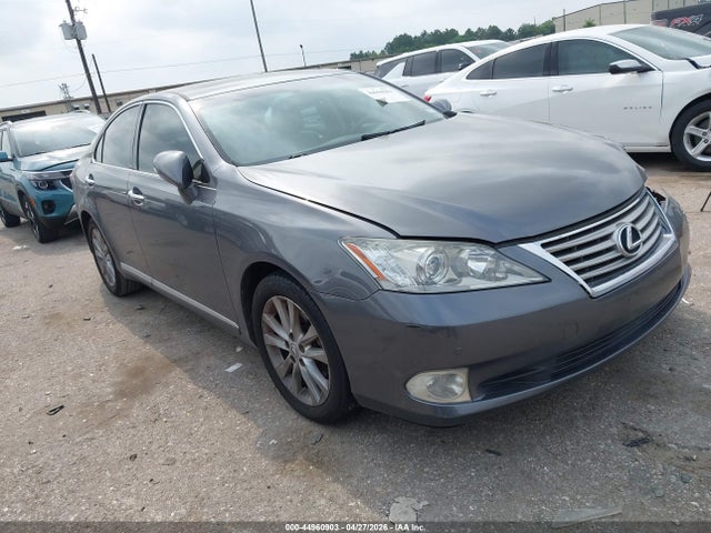 Salvage Lexus Es Image