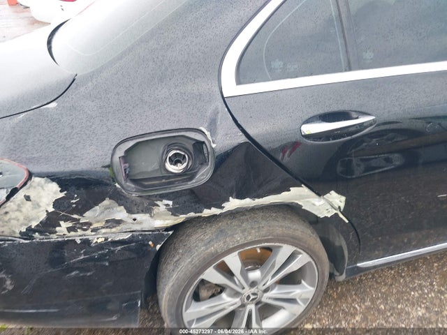 Mercedes-Benz C-Class 4matic