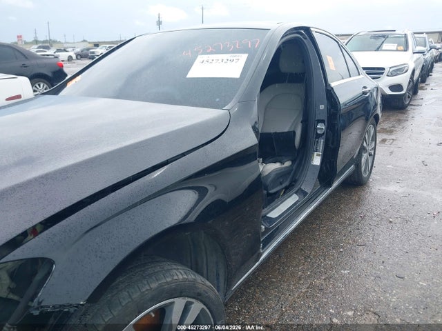 Mercedes-Benz C-Class 4matic