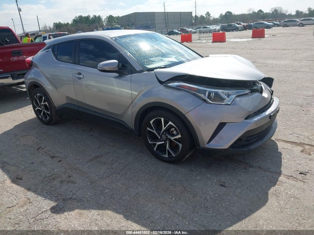 Salvage Toyota C-HR Image