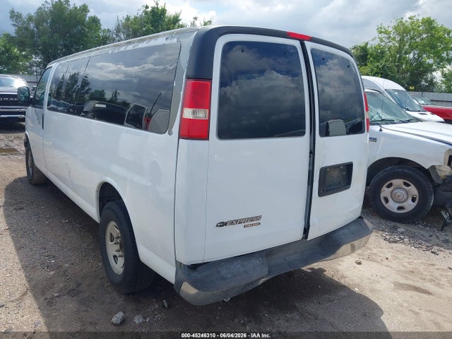 Chevrolet Express Lt