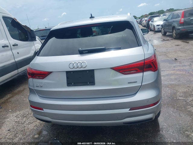 Audi Q3 2.0t Premium