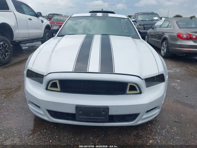 Ford Mustang V6