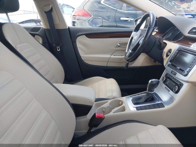 Volkswagen CC Lux Plus