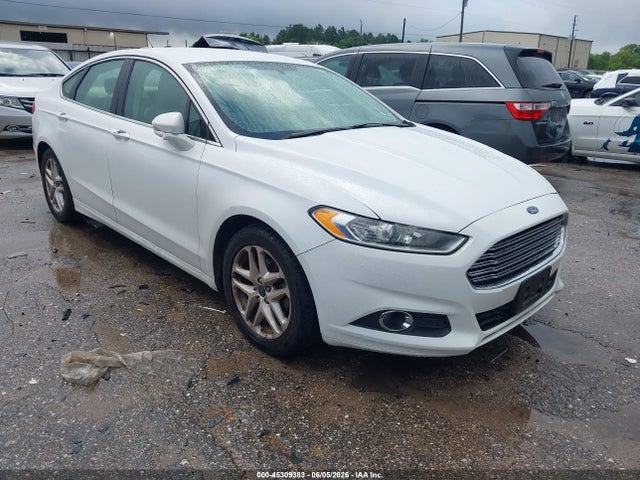 Salvage Ford Fusion Image