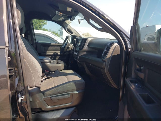Ram 2500 Tradesman  4x4 6'4 Box