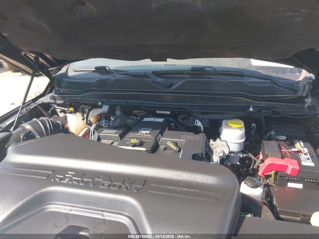 Ram 2500 Tradesman  4x4 6'4 Box