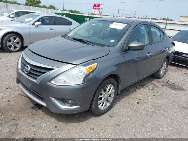 Nissan Versa 1.6 Sv