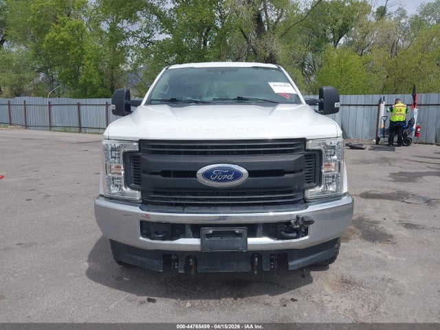 Ford F-350 Xl