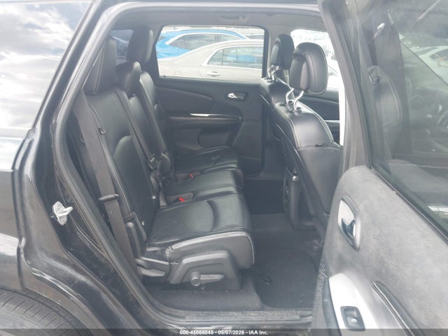 Dodge Journey Crew
