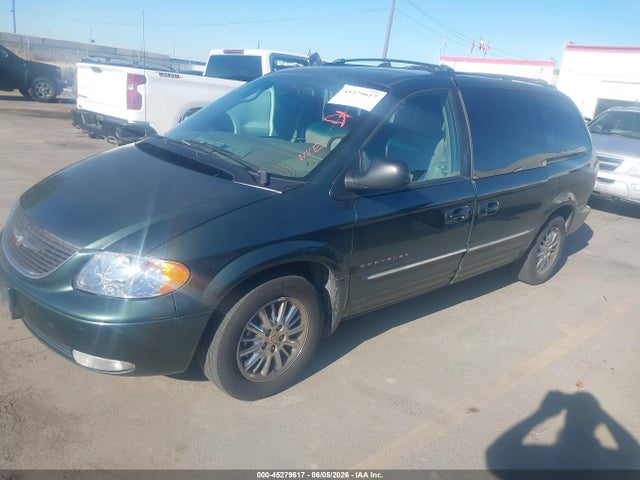 Chrysler Town & Country Limited