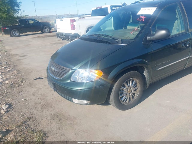 Chrysler Town & Country Limited