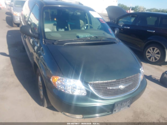 Chrysler Town & Country Limited
