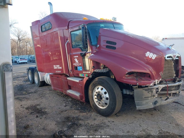 Salvage Mack 600 Image