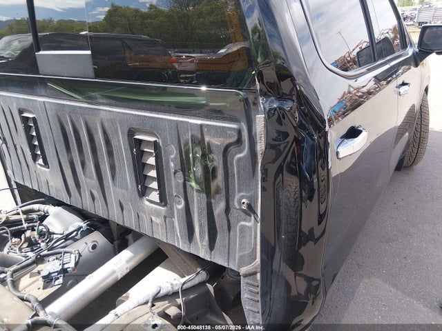 GMC Sierra 1500 4wd  Short Box Denali