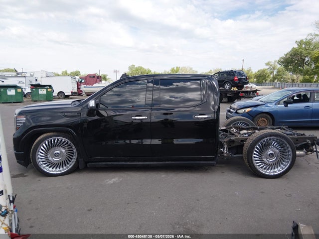 GMC Sierra 1500 4wd  Short Box Denali