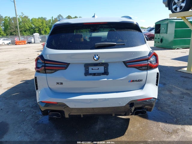 BMW X Series M40i