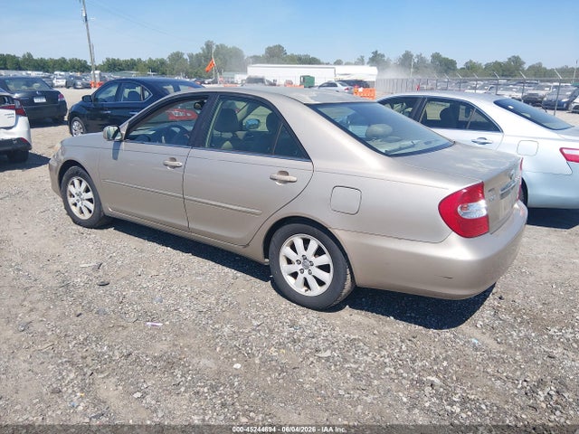 Toyota Camry Xle V6