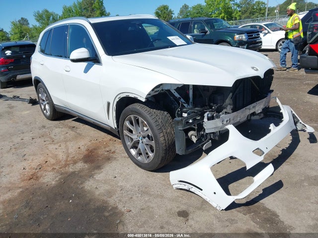 Salvage BMW X Series Image