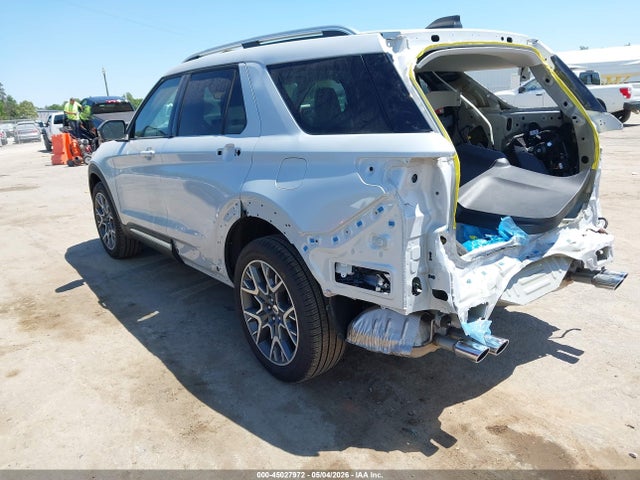 Ford Explorer Platinum