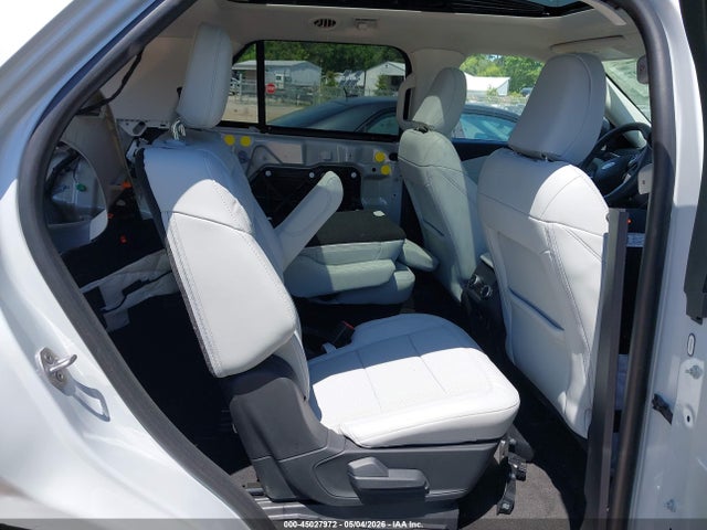 Ford Explorer Platinum