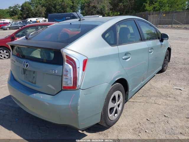 Toyota Prius Three
