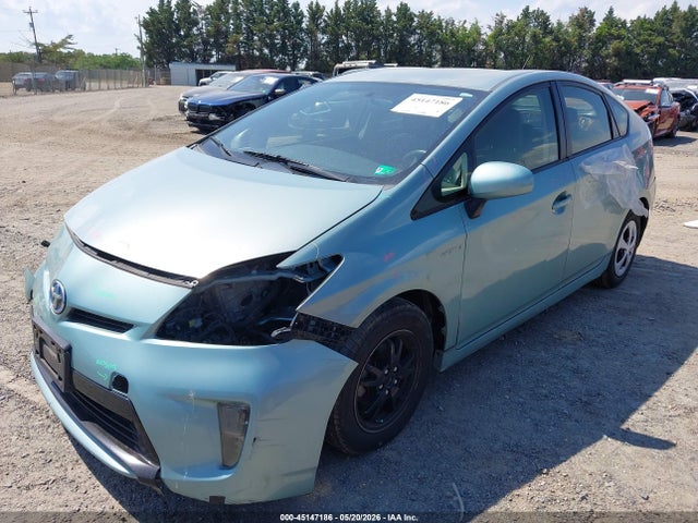 Toyota Prius Three
