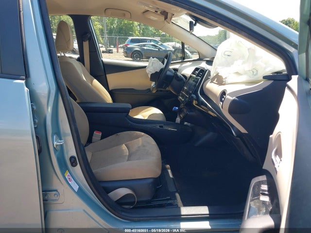 Toyota Prius Le