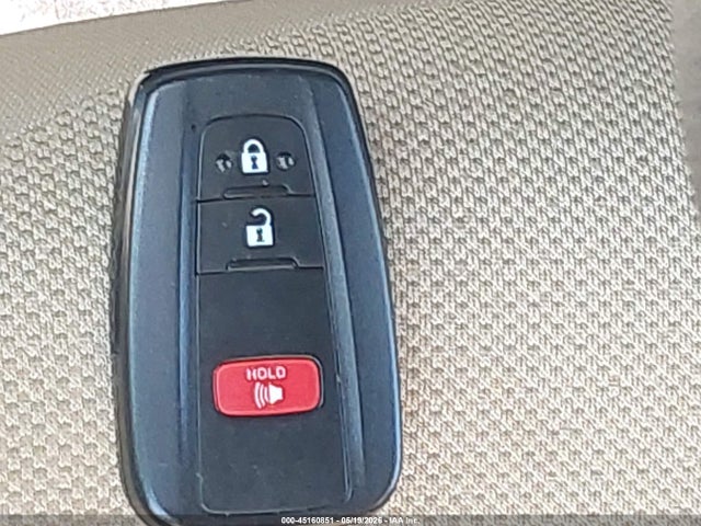 Toyota Prius Le