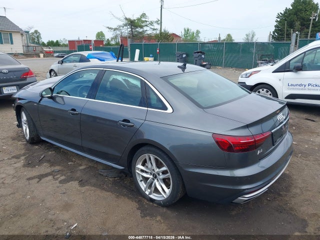 Audi A4 Premium Plus 45 Tfsi S Line Quattro S Tronic