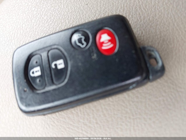 Toyota Highlander Limited V6