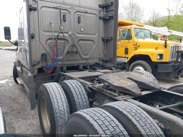 Freightliner Cascadia 125