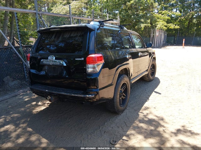 Toyota 4Runner Limited V6