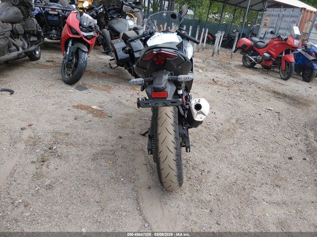 Kawasaki Ex500